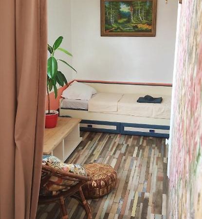 Inessa Center Budget Room Кишинёв Экстерьер фото