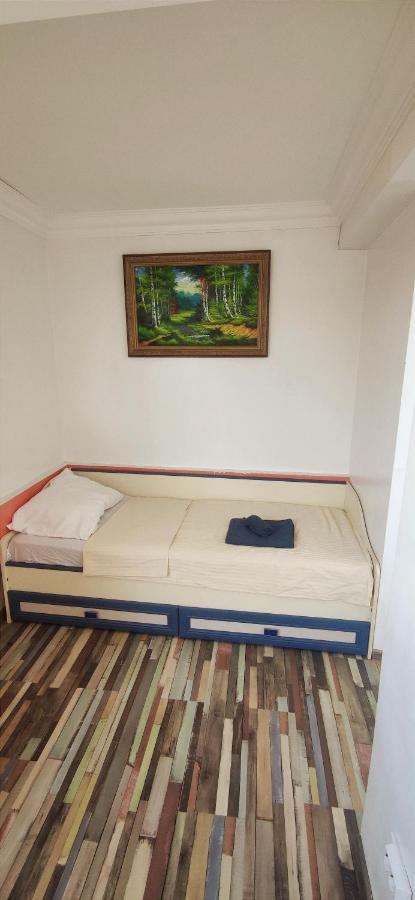 Inessa Center Budget Room Кишинёв Экстерьер фото